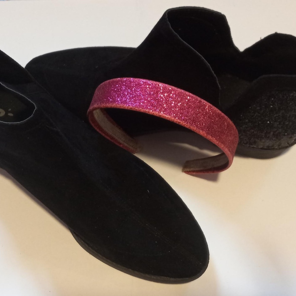 Black sparkly boots